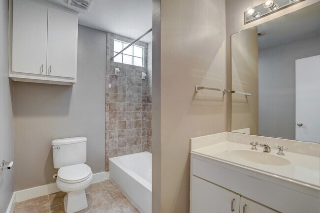 Photo - 7650 Springhill St Unit 304