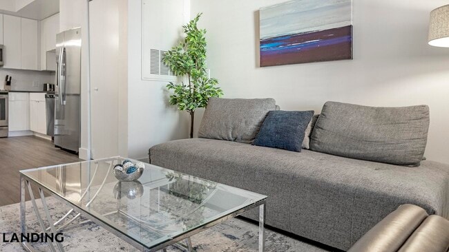 Photo - 4950 W Prescott St Unidad 5210