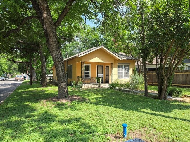 Building Photo - 4613 Avenue G