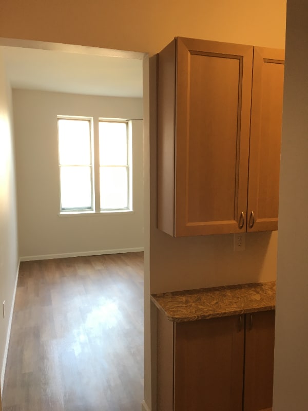 Photo - 810 St Paul St Unidad 305