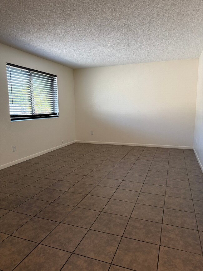 Photo - 1420 E Brown St Unidad A