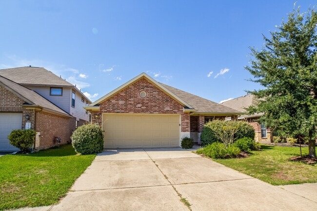 Building Photo - 30723 Ginger Trace Dr