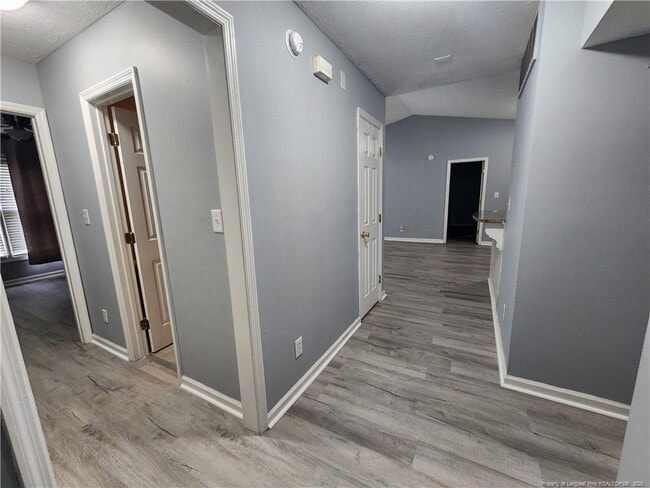 Photo - 505 Meadowland Ct