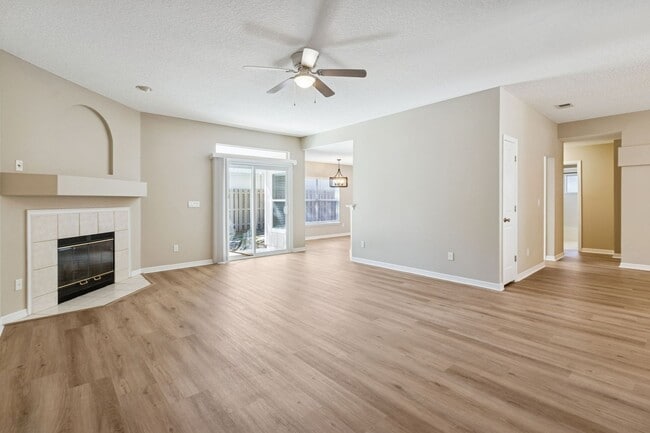 Photo - Central Island, 4 Bedroom + Office