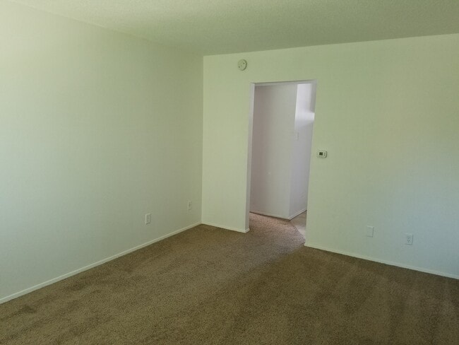 Photo - 2327 W 4th St Unit 1