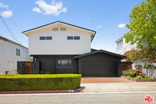 Building Photo - 117 Ocean Way Rental