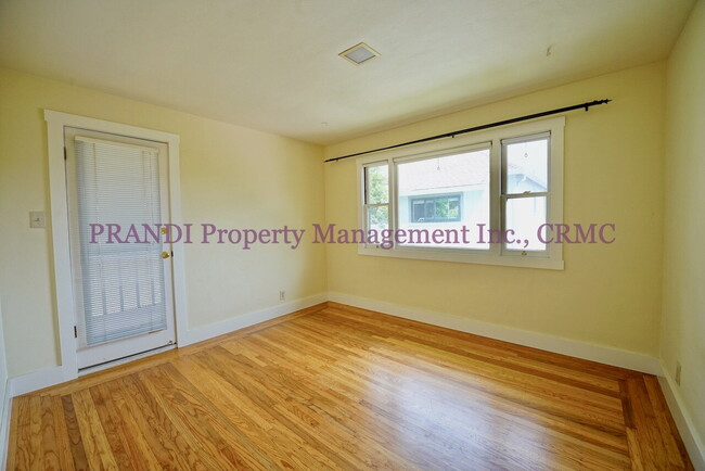 Photo - Modern End Unit Apartment in Downtown Novato Unit 4