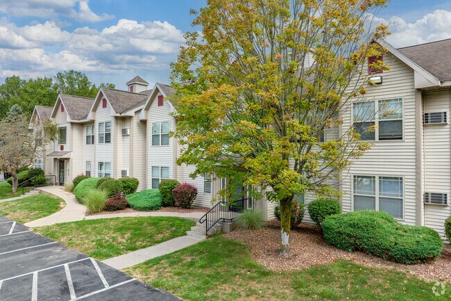 Willow Wood Apartment Homes