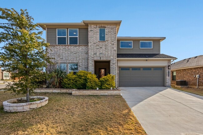 Building Photo - 9352 Herringbone Dr