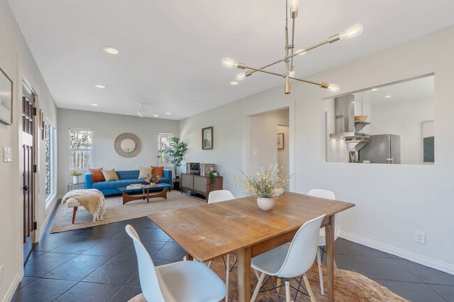 Photo - 2324 S Highland Ave