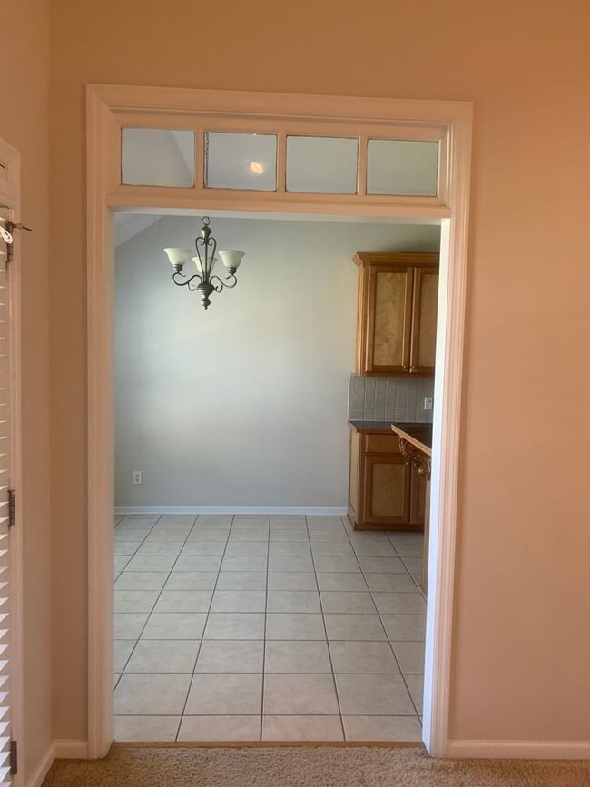 Photo - 4bd/2ba located in the Highlands Subdivision right off of Bemiss.