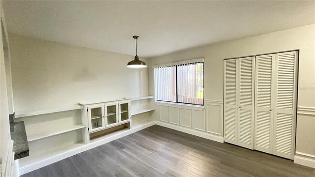 Photo - 892 Sunridge Dr