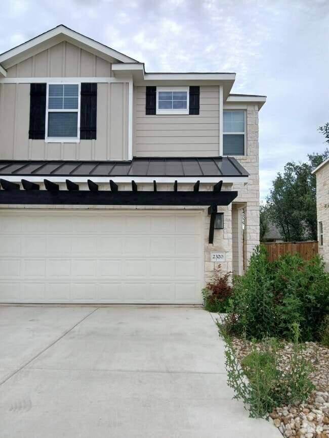 Building Photo - 2320 Calvert Dr Rental
