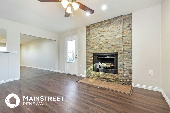 Photo - 2208 Demetrius Ave