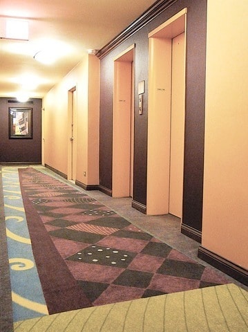 Photo - 6301 N Sheridan Rd