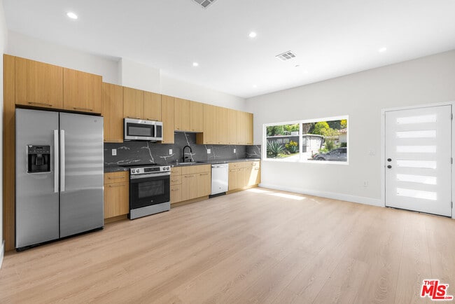 Photo - 5127 Don Pio Dr