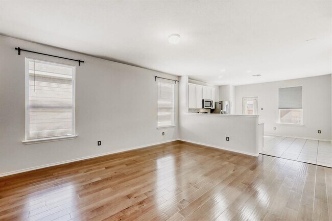 Photo - 183 Eves Necklace Dr.