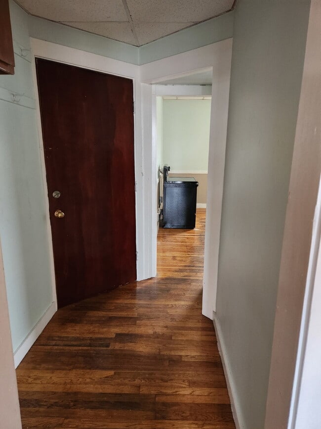 Photo - Charming Studio Apartment in the Heart of Nashua - Perfect for City Living! Unit Apt 1