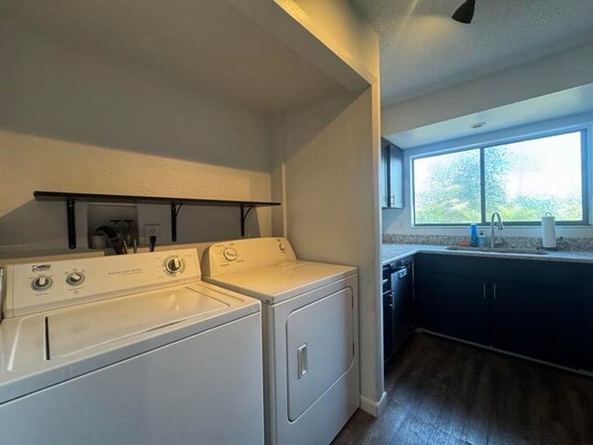 Photo - 29 Fair Oaks Cir