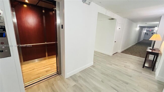 Photo - 250 NE 20th St Unit 3030