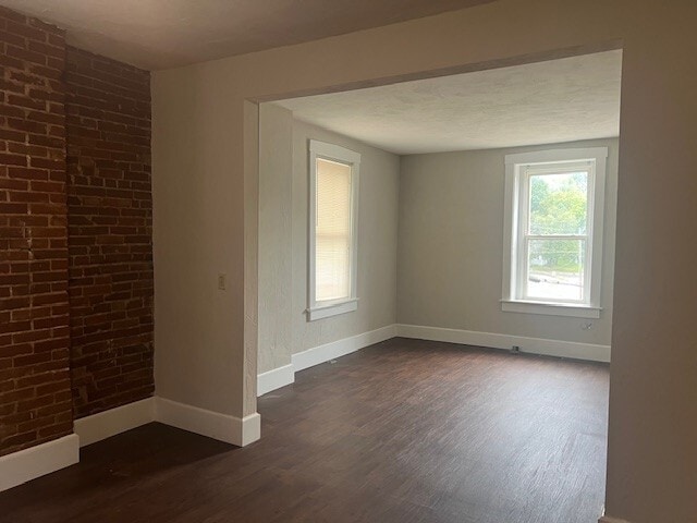 Photo - 722 Abend St