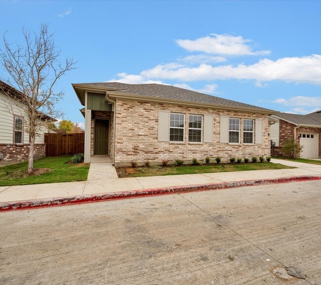 Photo - 2709 Rockhill Rd