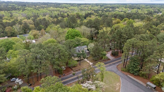 Photo - 802 N Poplar St