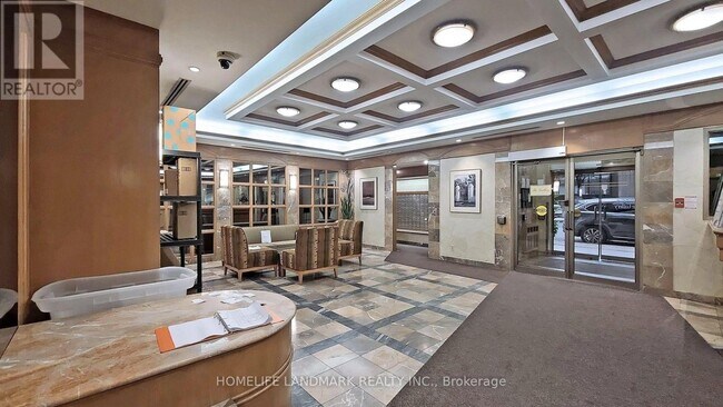 Photo - 25 Grenville St Unit 1002