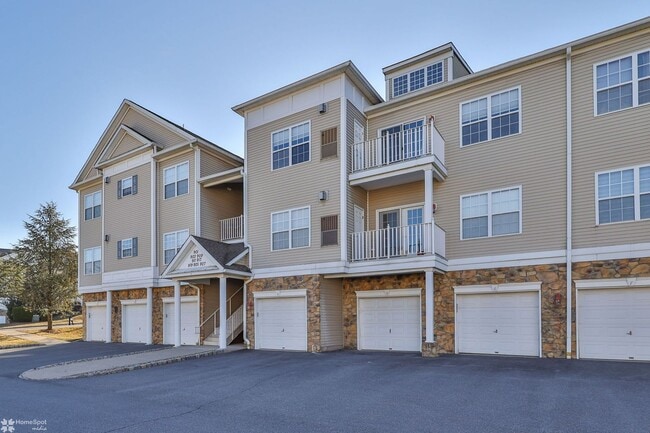 Photo - Bright, spacious 2-bedroom / 2-bath condo available now!