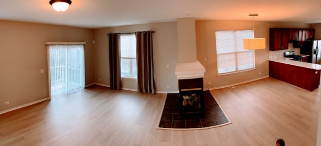 Photo - 775 Lewisburg Ln