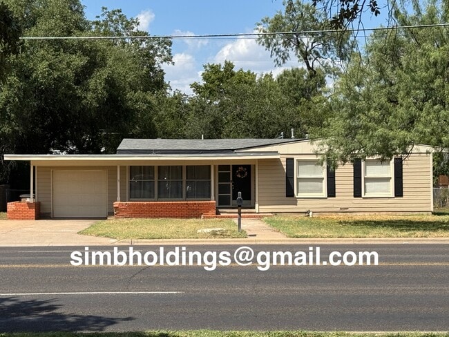 Building Photo - 2636 W Avenue N