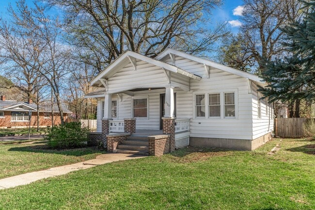 Photo - Available June 15!