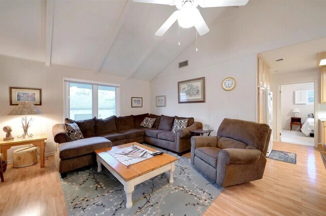 Photo - 3804 Pack Saddle Dr