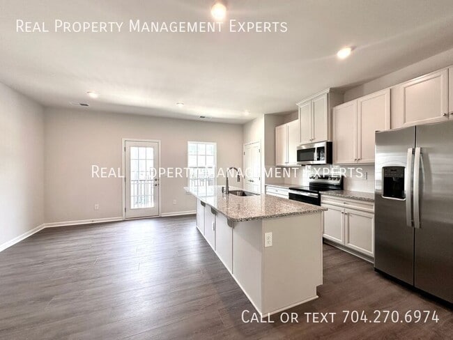 Photo - 1305 May Apple Dr