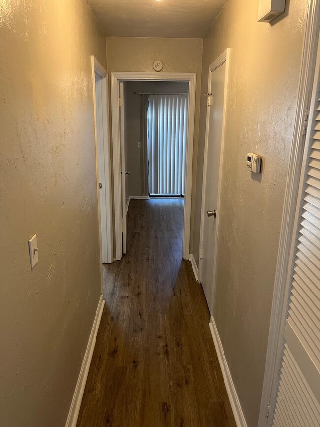 Photo - 2077 Hanover Ct