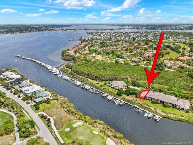 Building Photo - 2434 SW Island Creek Trail