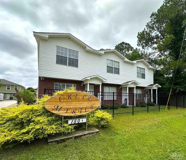 Building Photo - 150 S Crow Rd