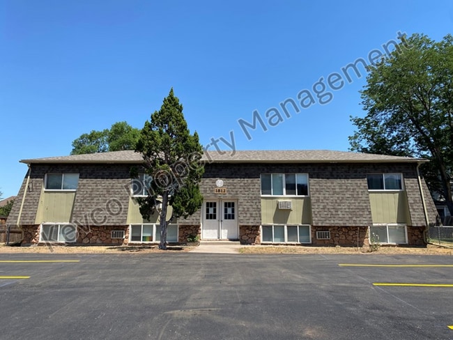 Building Photo - 1812 Pecan St Unit 1812 Pecan St 4