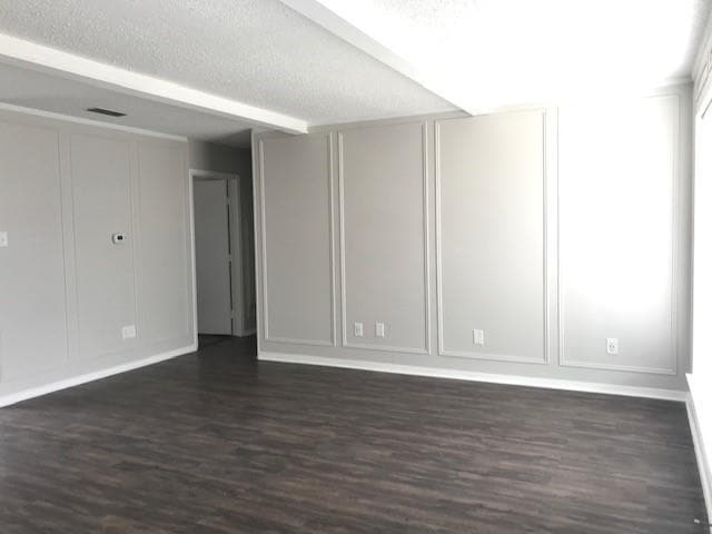 3110 Leanne St