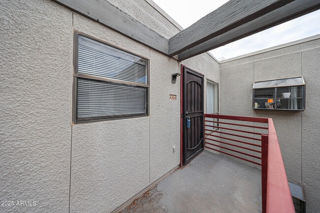 Photo - 3435 W Danbury Dr Unit B204