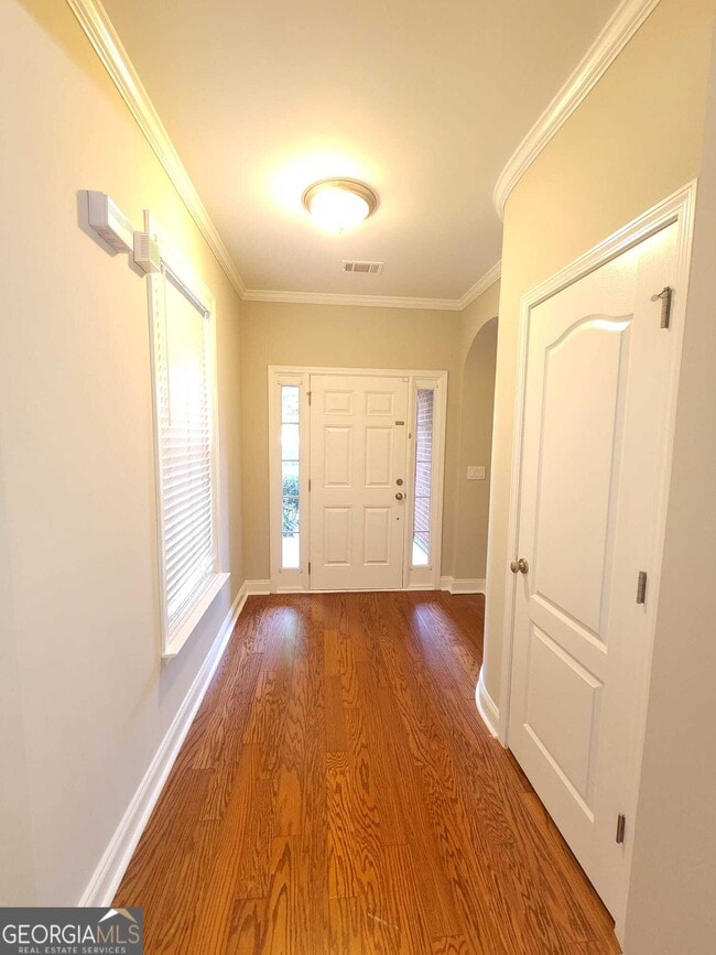 Photo - 5520 Casey Valley Way