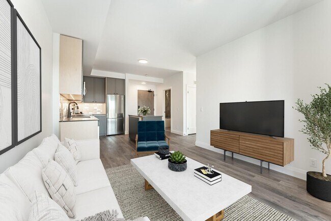 Photo - 56 Hamilton Regional Rd