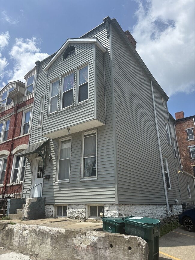 Building Photo - 52 W McMillan St