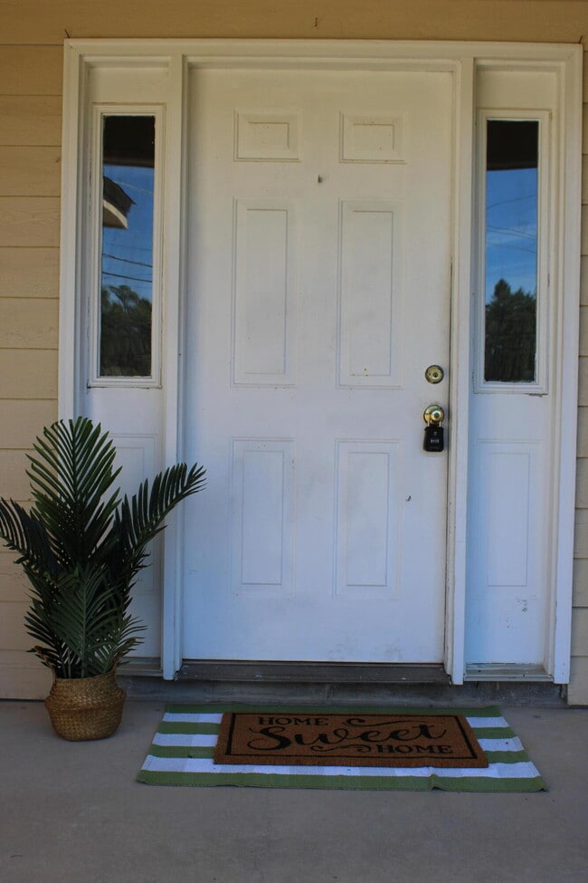 Photo - 2138 Edgewood Dr