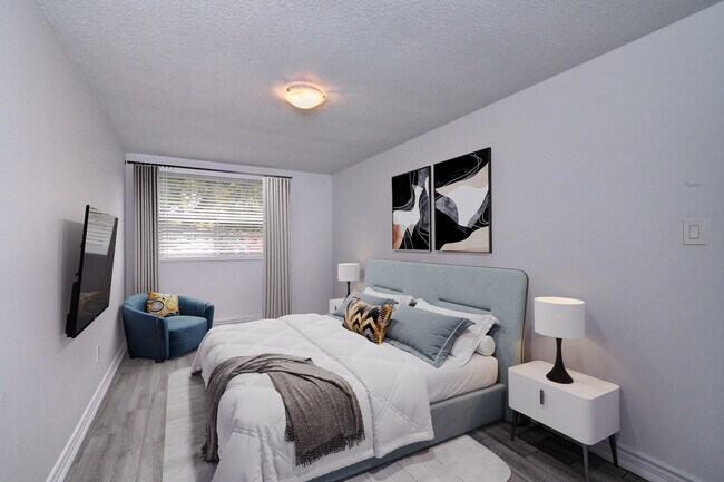 Woodside Avenue Apartments