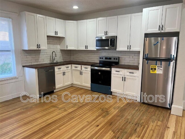 Photo - 5107 Columbia Ave Unit C