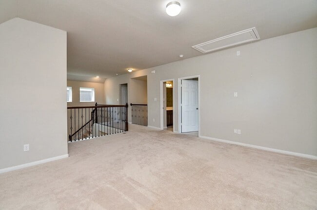 Photo - 5443 Grand View Dr
