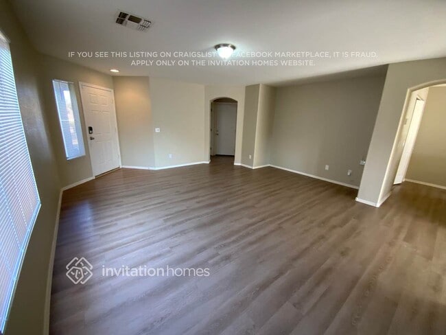 Photo - 16584 N 162nd Ln