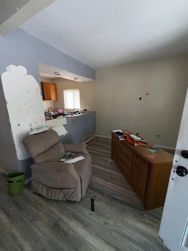 Photo - 1309 Barney Ave