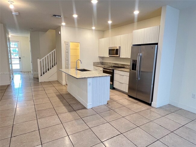 Photo - 15861 NW 90th Ct